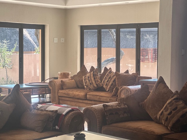 4 Bedroom Property for Sale in Lakeland North West
